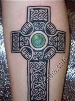 Крест с зеленым кругом