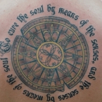 Значение и символизм татуировки компас