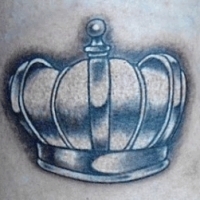 Значение и символизм татуировки корона
